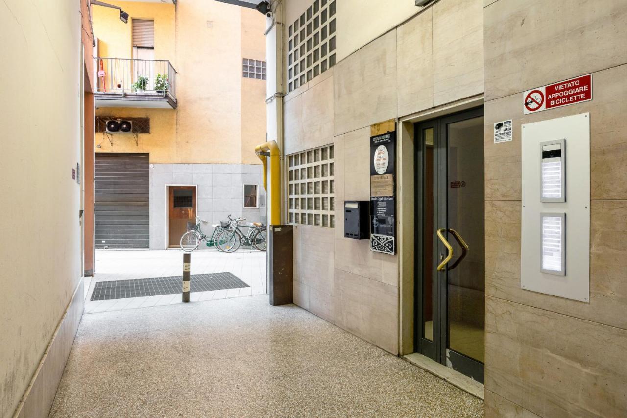 Delia'S Studios In The City Center By Wonderful Italy Bolonha Exterior foto